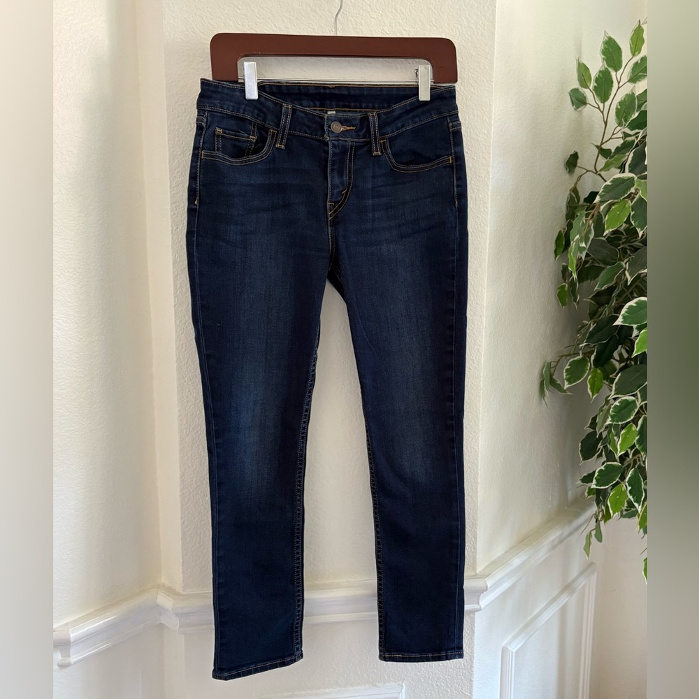 Levi’s Classic Blue Women's Jeans